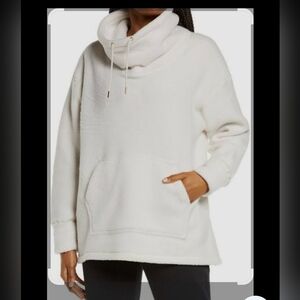 Nike women's cowl neck fleece pullover Size Small